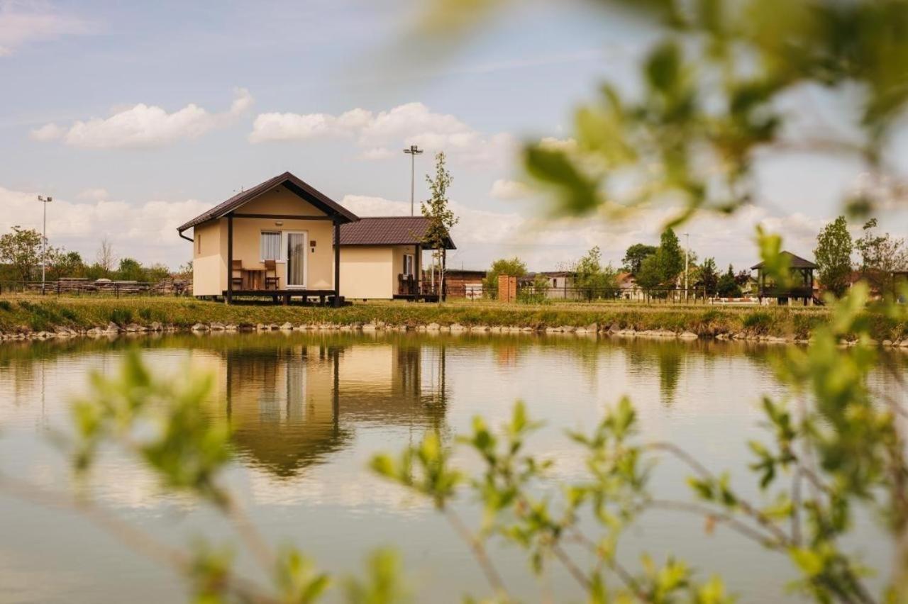 Ranc Ramarin Villa Garcin Buitenkant foto