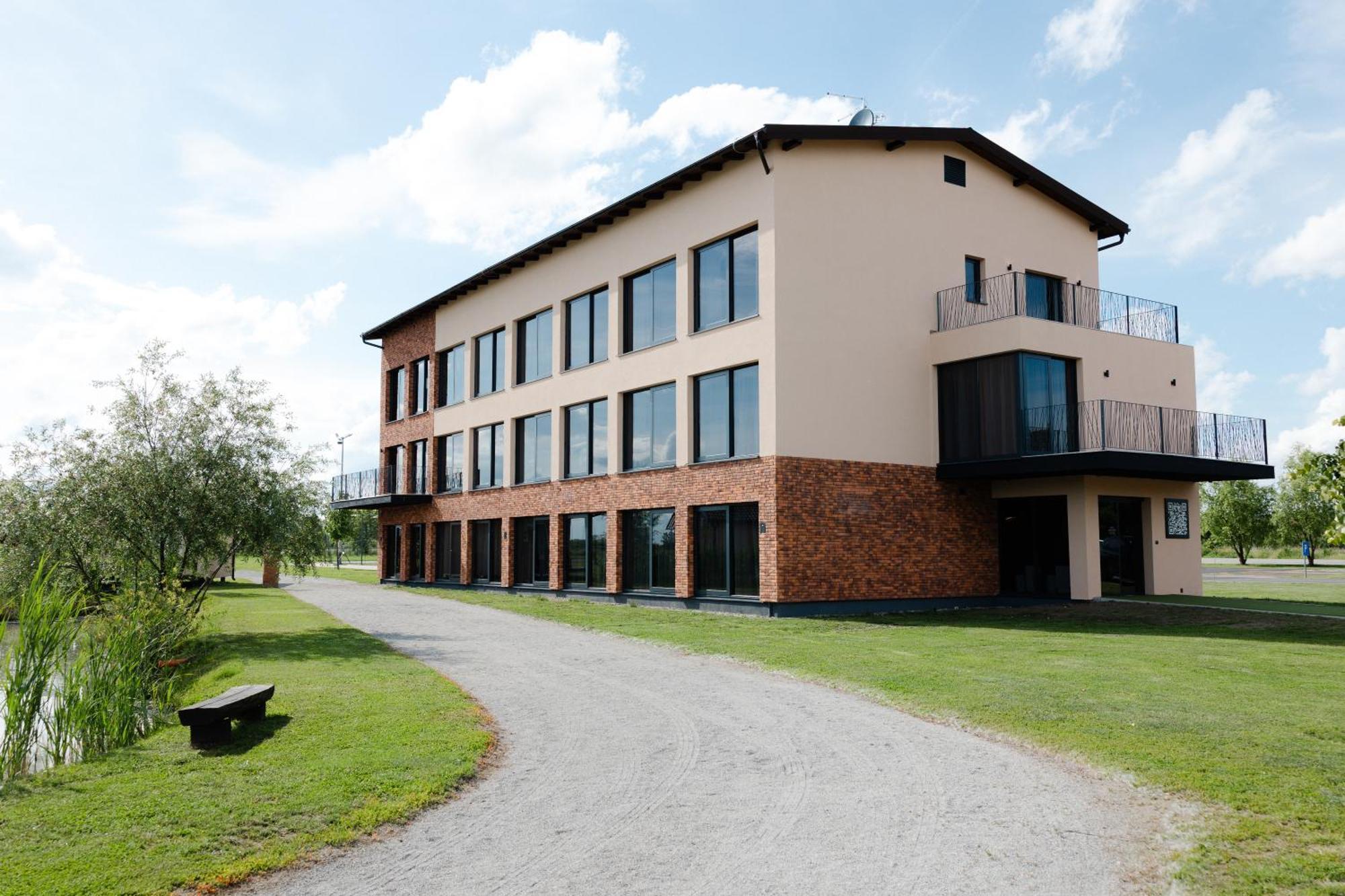 Ranc Ramarin Villa Garcin Buitenkant foto